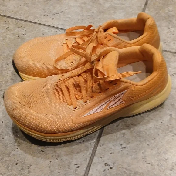 ALTRA Women's Escalante 3 Running Shoes Sz 9 EUC Sneakers Wide Toe Box - Picture 2 of 10